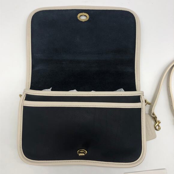 LIKE NEW Vintage Coach Spectator Pocket Purse 9668 Navy White - Picture 6 of 10